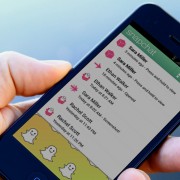 Populiari aplikacija „Snapchat“ sulaukė milijardinių pasiūlymų iš „Facebook“ ir „Google“