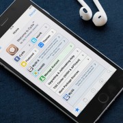 Išleistas „iOS 8.3“ skirtas operacinės sistemos „nulaužimo“ įrankis