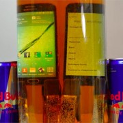 Panardinti į „Red Bull“: „iPhone 6“ prieš „Samsung Galaxy S6 Edge“