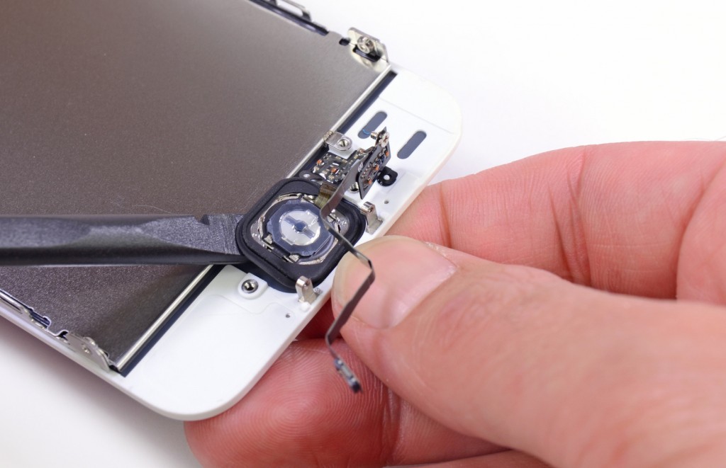 „iPhone“ mygtuko taisymas