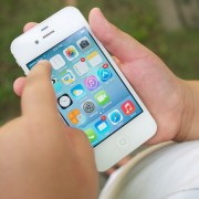 Naujausia „iOS 7“ versija naudojasi 87 procentai „iOS“ vartotojų
