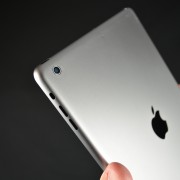 Internete nutekėjo planšetinio kompiuterio „iPad 5“ korpuso nuotraukos