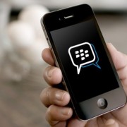 Populiari susirašinėjimo aplikacija „BlackBerry Messenger“ tapo prieinama ir „iOS“ vartotojams