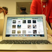 Gandai: įvairių spalvų „MacBook Air“ su „Retina“ ekranu bus išleistas jau kitąmet