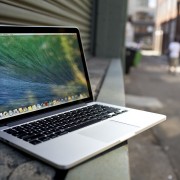 „Apple“ paskelbė kai kurių „MacBook Pro“ taisymo programą